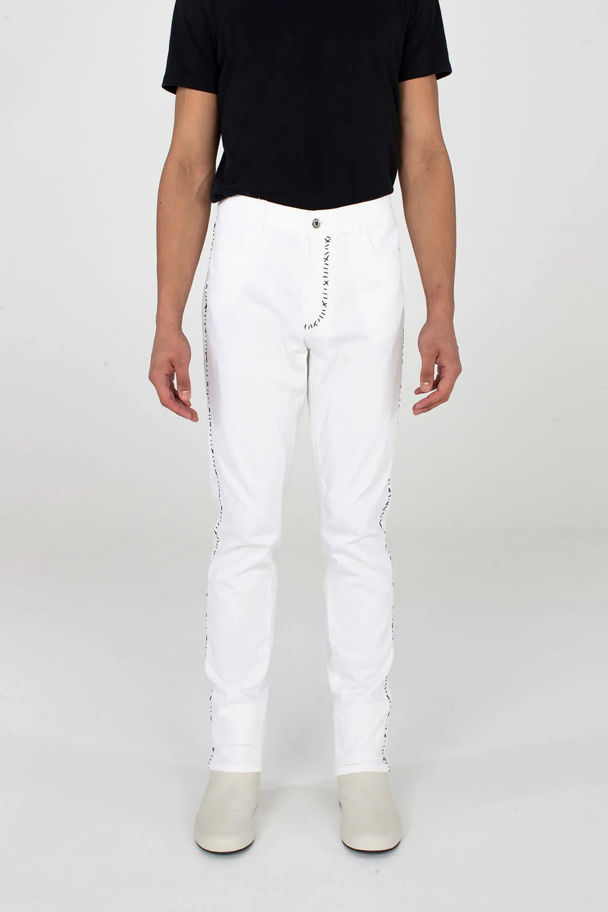 CLASSIC WHITE PUNK CRIXUS JEANS