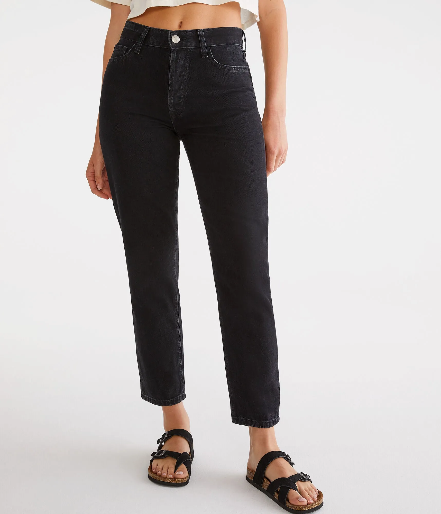 High-Rise Mom Next Gen Aeropostale Jeans, black