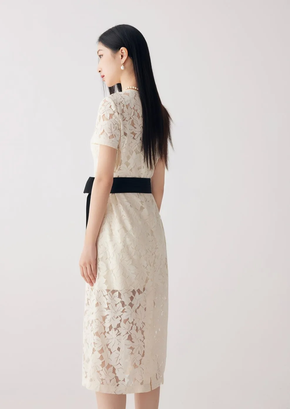 LACE RIBBON DRESS