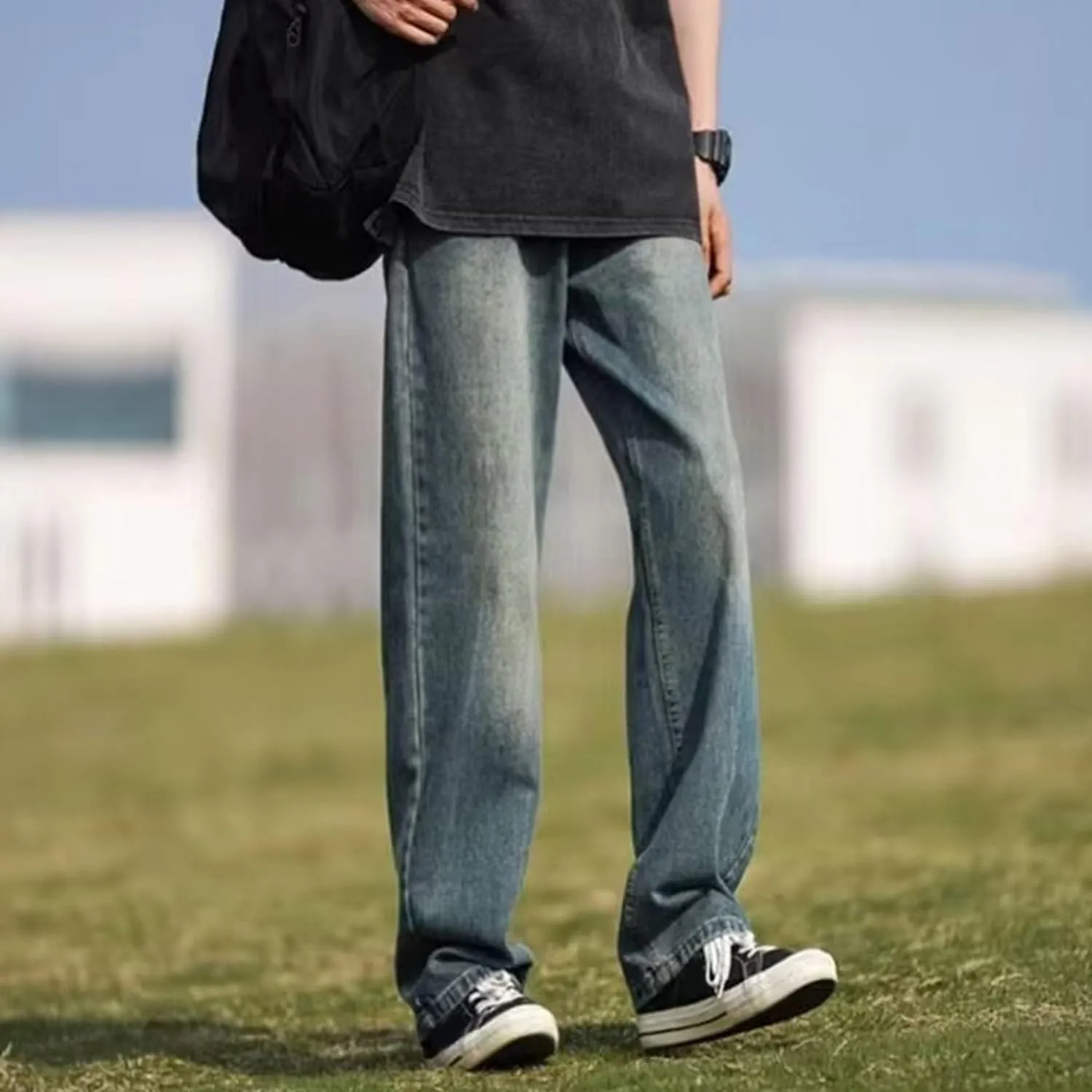 Men's Straight Wide Leg Streetwear Jeans Regular Fit Classic Denim Pants Washed Vintage Jeans Trouser