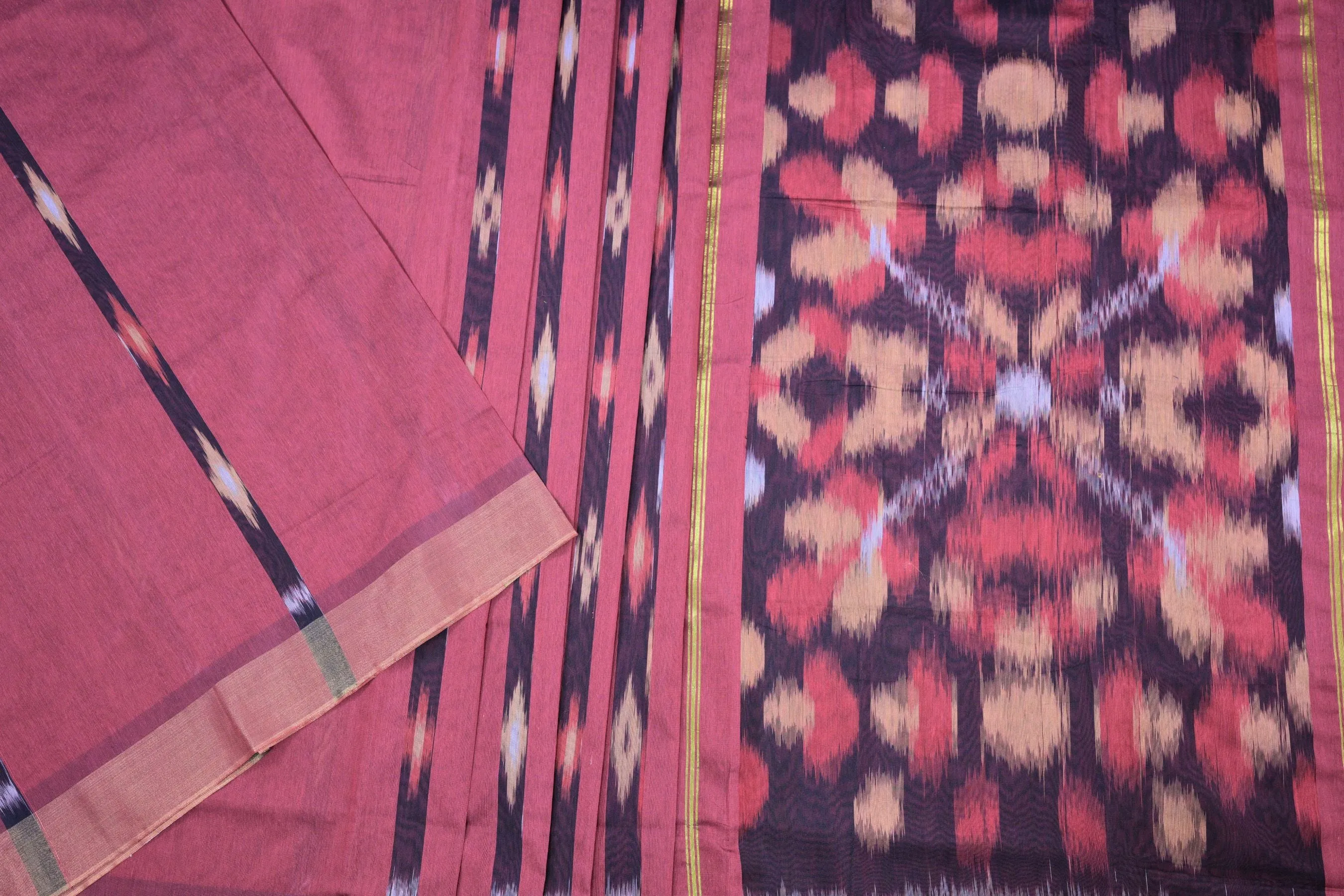 Pochampally Soft Cotton Saree - Beautiful Ikkat Design