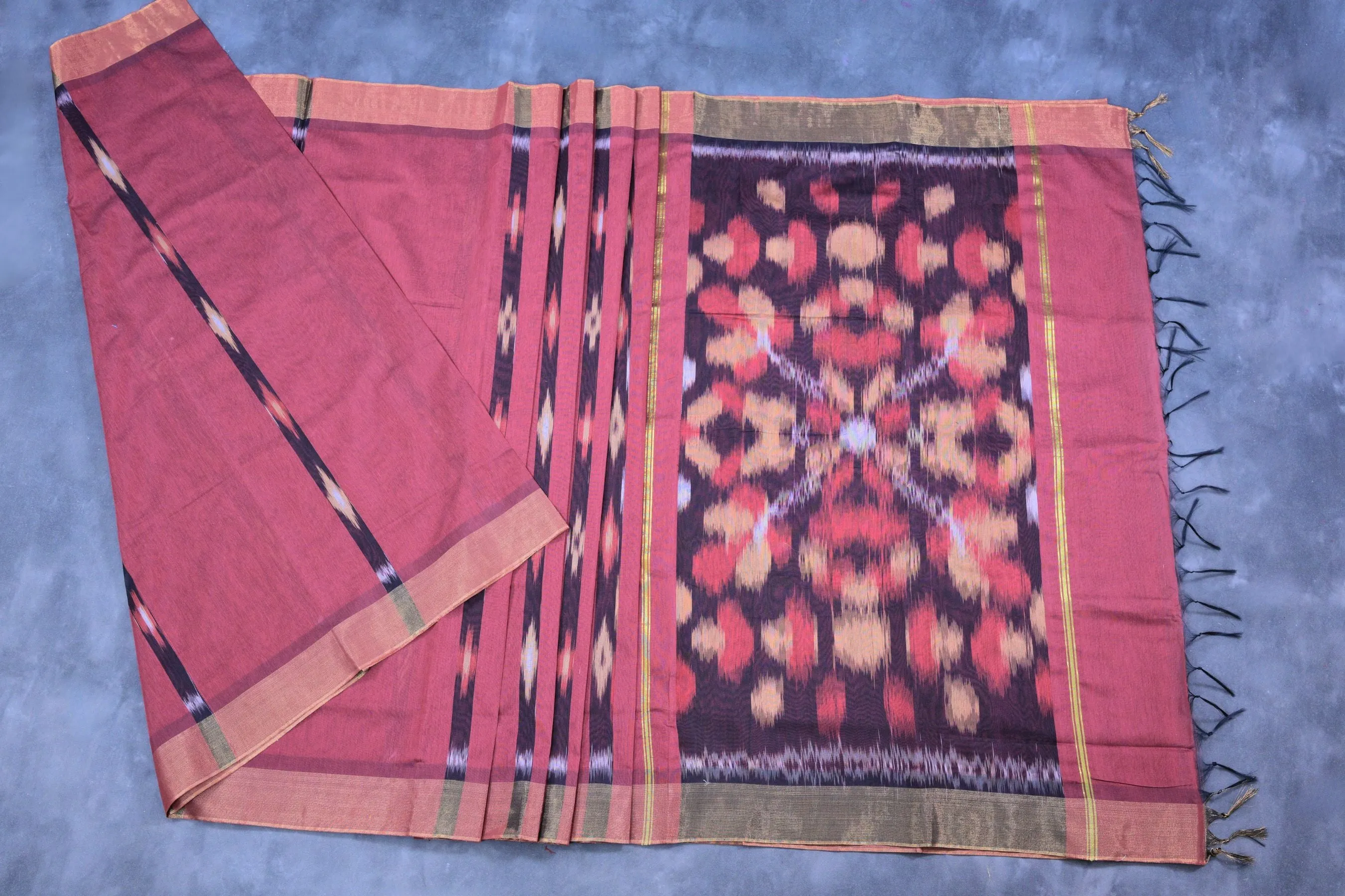 Pochampally Soft Cotton Saree - Beautiful Ikkat Design