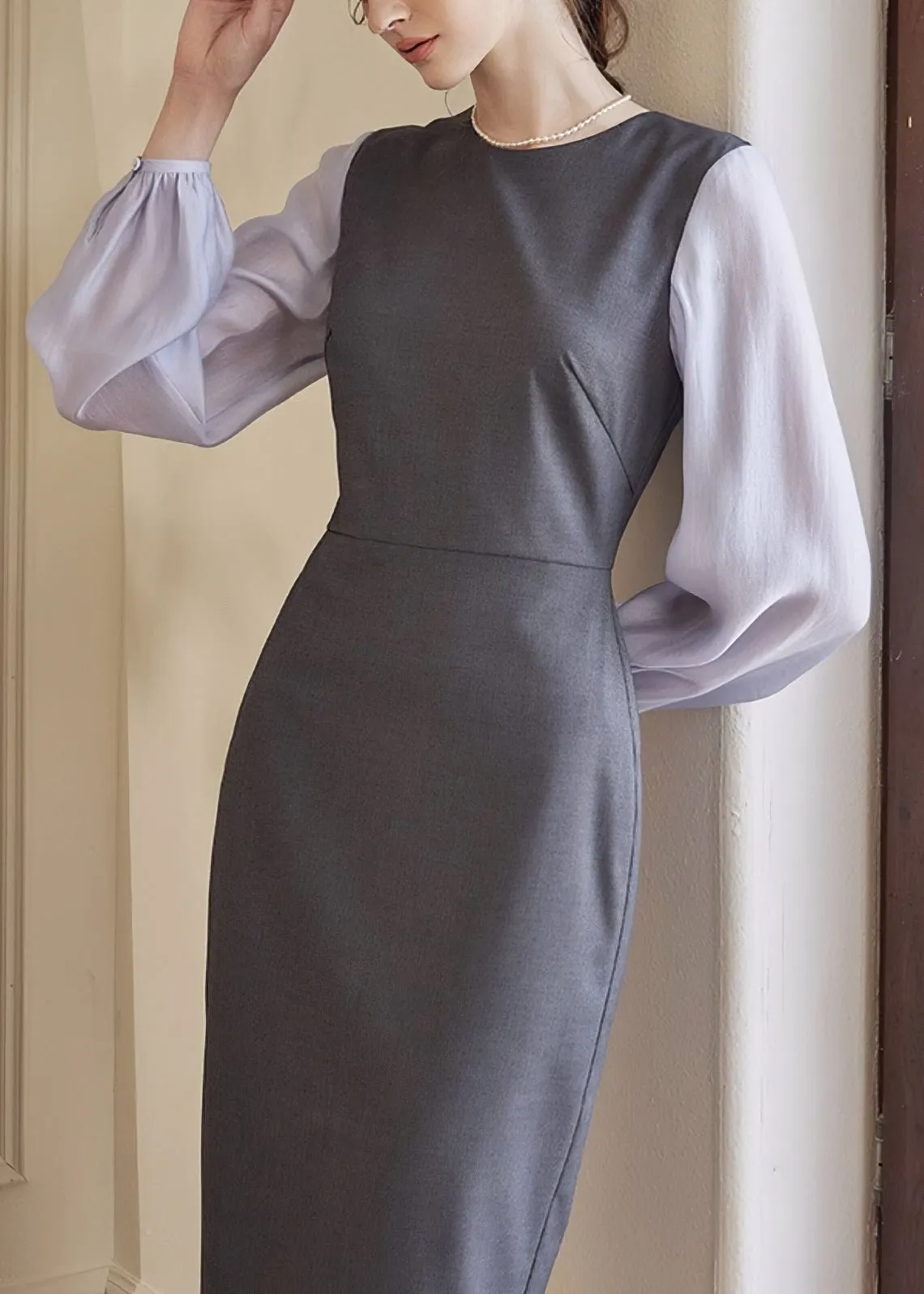 STITCHED GRAY SLIM DRESS