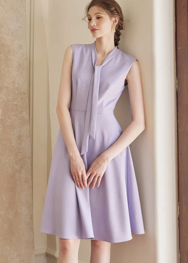 V NECK RIBBON TIE DRESS