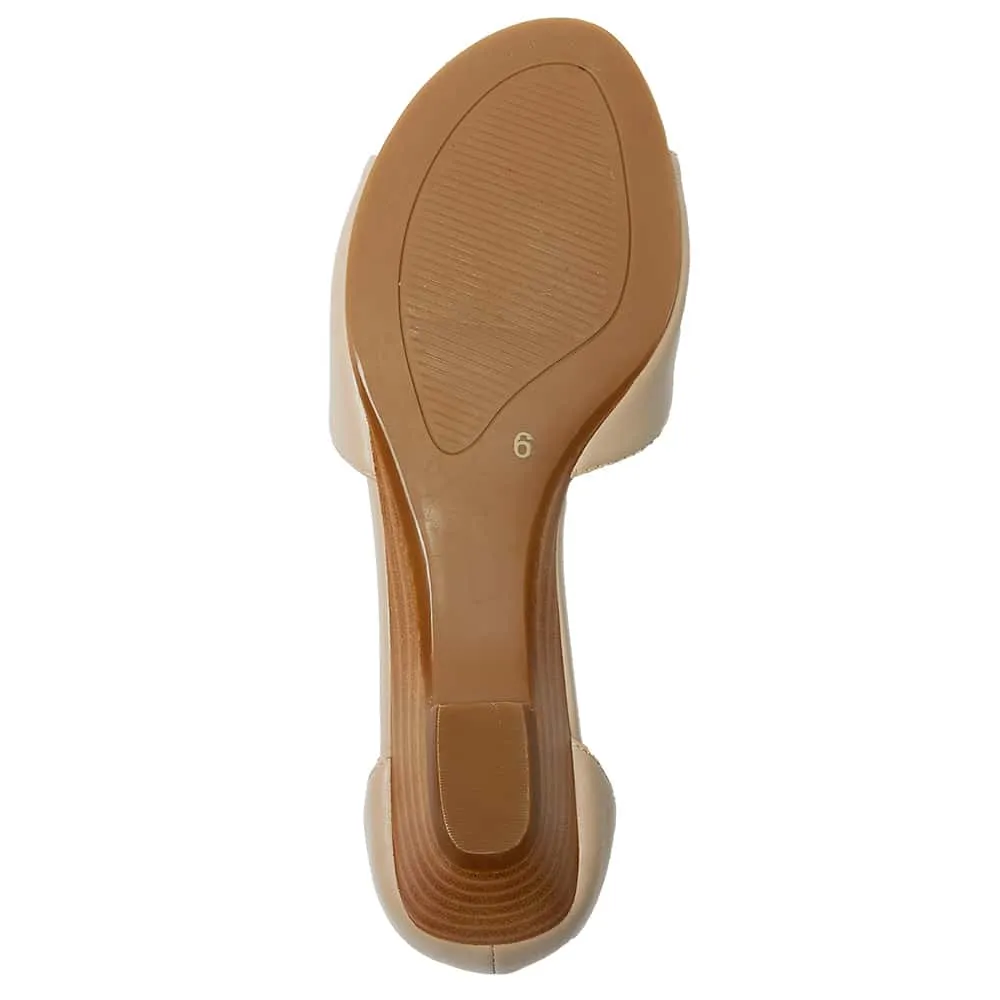 Vince Heel in Nude Leather